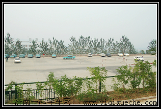 �����β��{У-�����{У��Ƭ