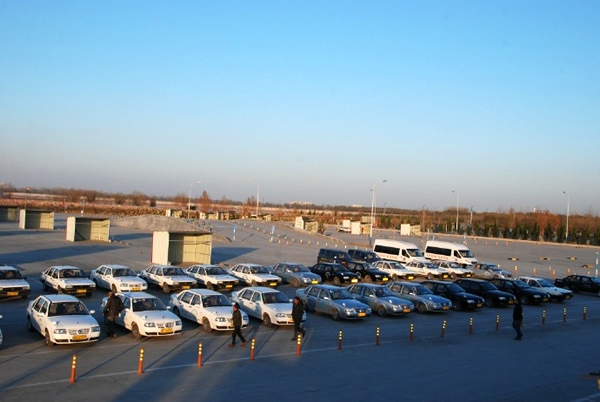 ��(j��)��Ȫ��{У�ھ���(b��o)��